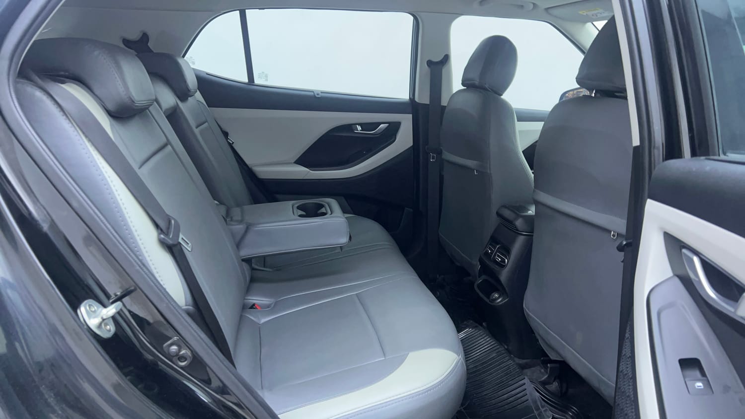 Used 2020 Hyundai Creta SX 1.5 Petrol IVT Petrol Automatic interior RIGHT SIDE REAR DOOR CABIN VIEW