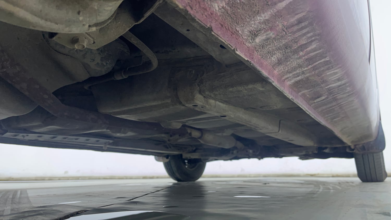 Used 2014 Hyundai i10 Magna 1.1 iRDE2 Petrol Manual extra REAR RIGHT UNDERBODY VIEW