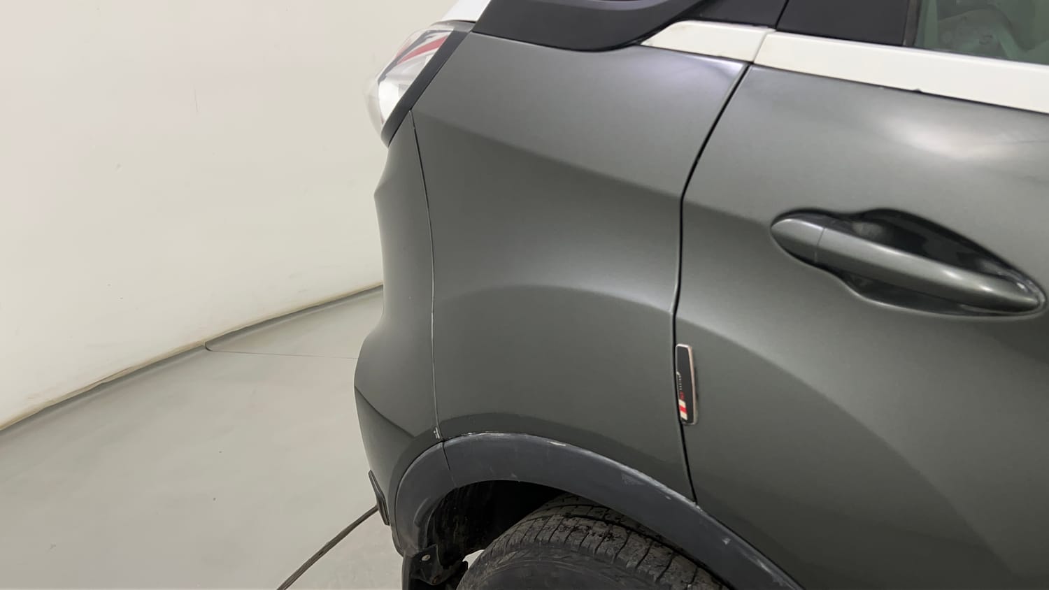 Used 2021 Tata Nexon XZ Plus (O) Petrol Manual dents MINOR SCRATCH
