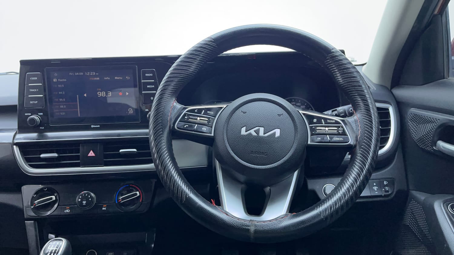 Used 2021 Kia Seltos HTK Plus 1.5 Diesel Diesel Manual interior STEERING VIEW