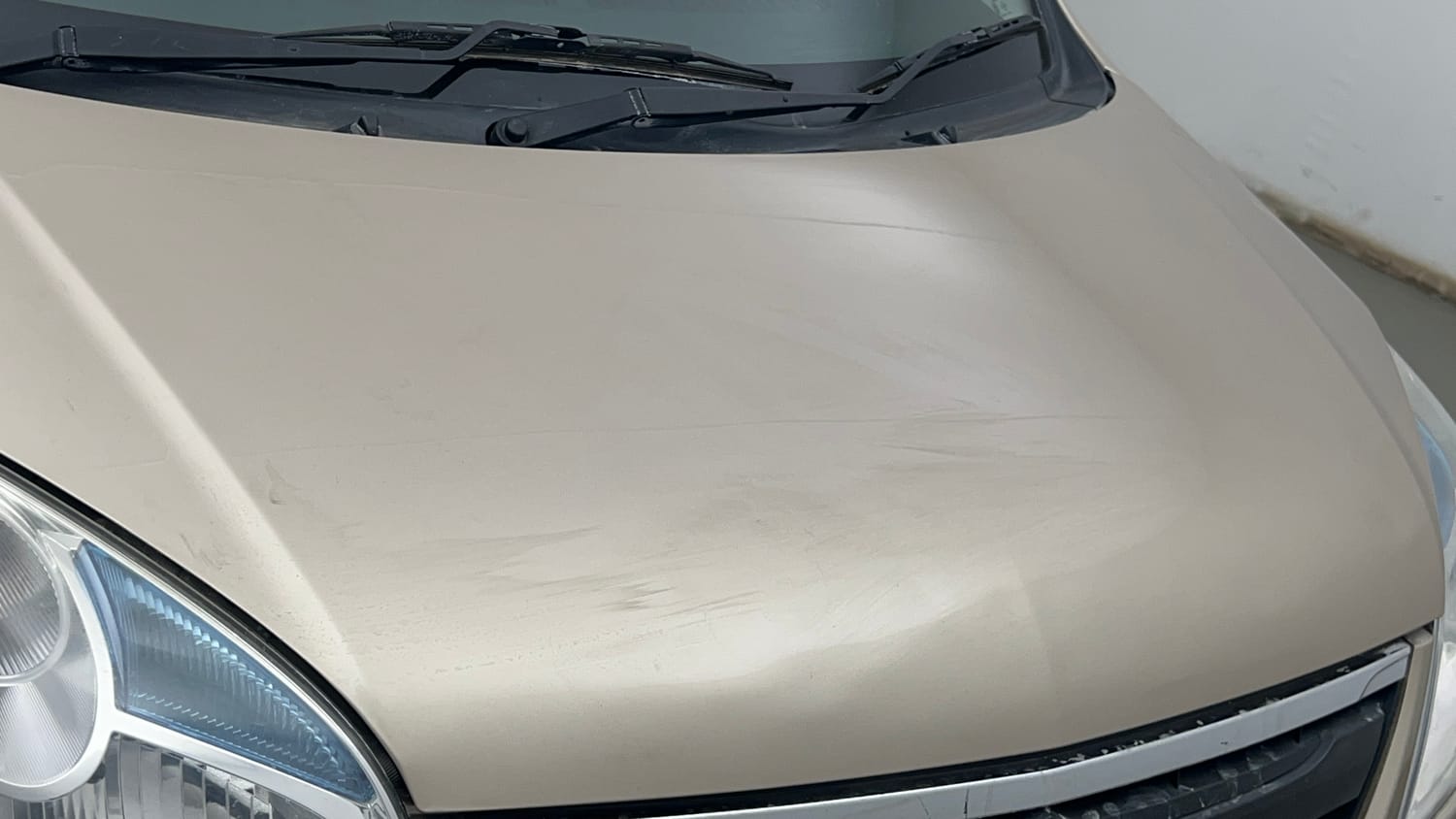 Used 2013 Maruti Suzuki Wagon R VXI Petrol Manual dents MINOR DENT