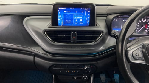 Used 2021 Tata Altroz XZ Plus i-Turbo Petrol Dark Edition Petrol Manual interior MUSIC SYSTEM & AC CONTROL VIEW