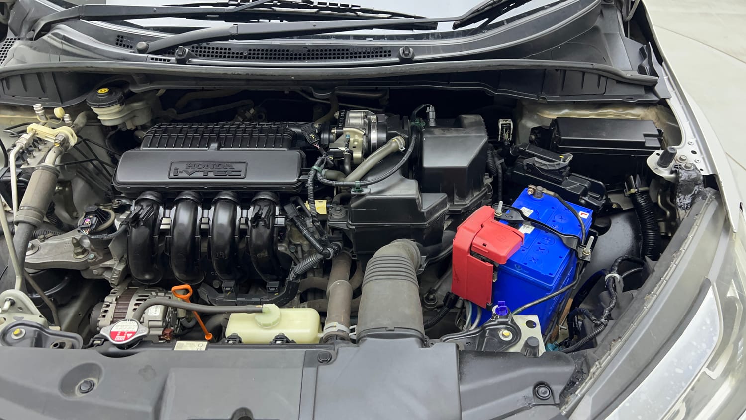 Used 2018 Honda City V Petrol Petrol Manual engine ENGINE LEFT SIDE VIEW