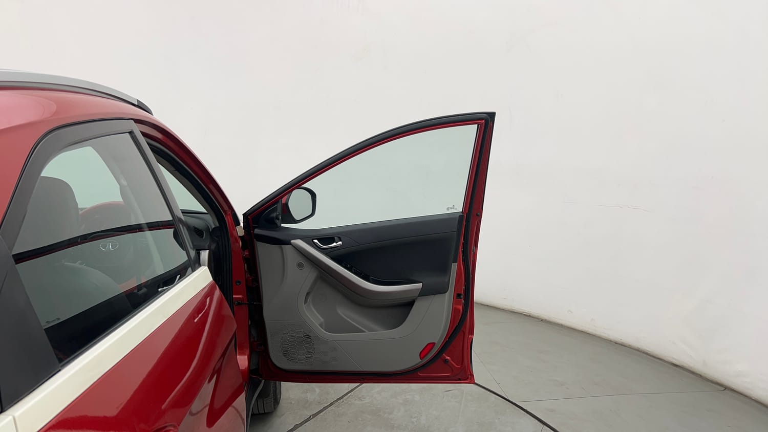 Used 2019 Tata Nexon XZ Plus Diesel Diesel Manual interior RIGHT FRONT DOOR OPEN VIEW