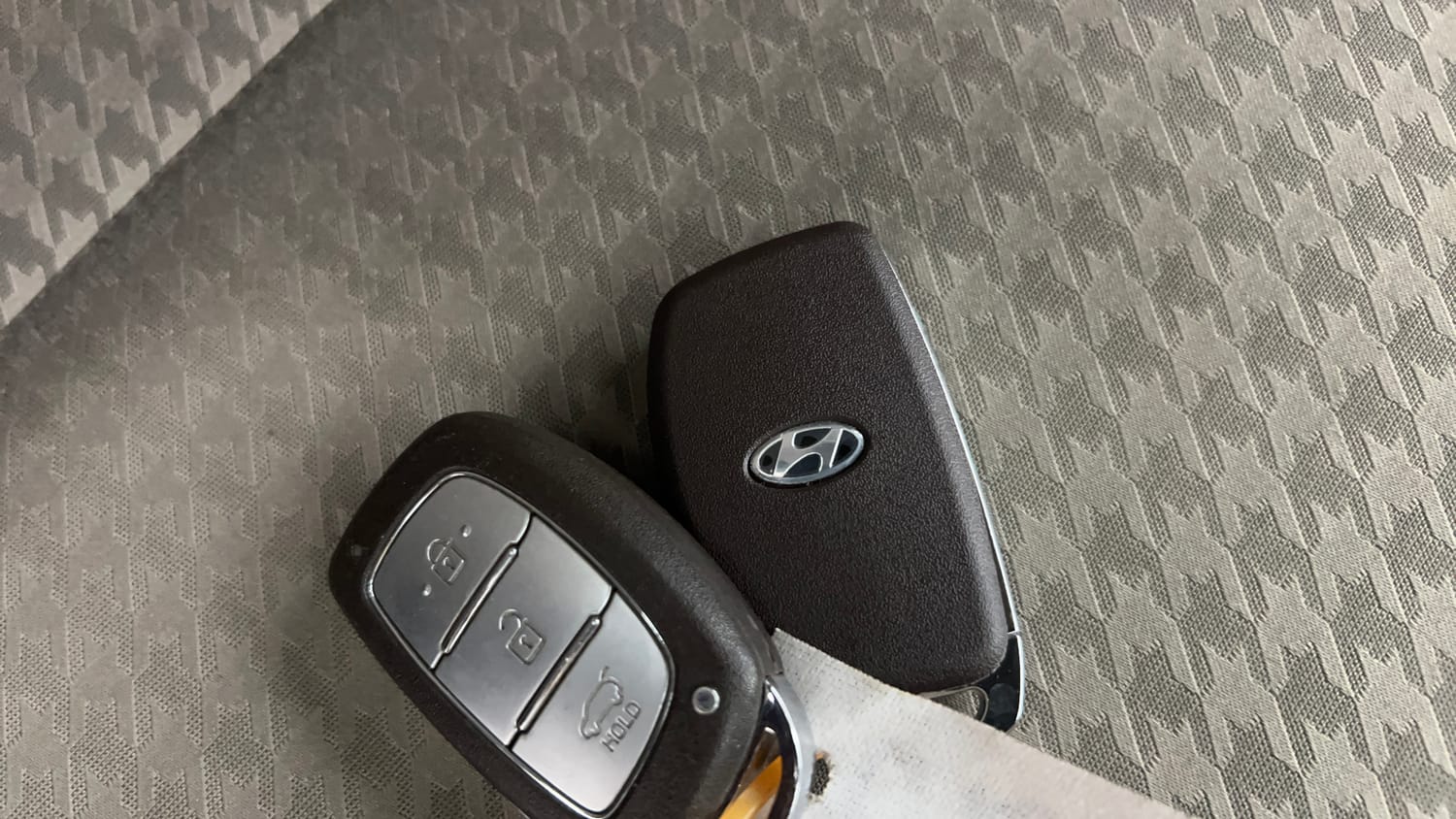 Used 2018 Hyundai Elite i20 Asta 1.2 (O) Petrol Manual extra CAR KEY VIEW