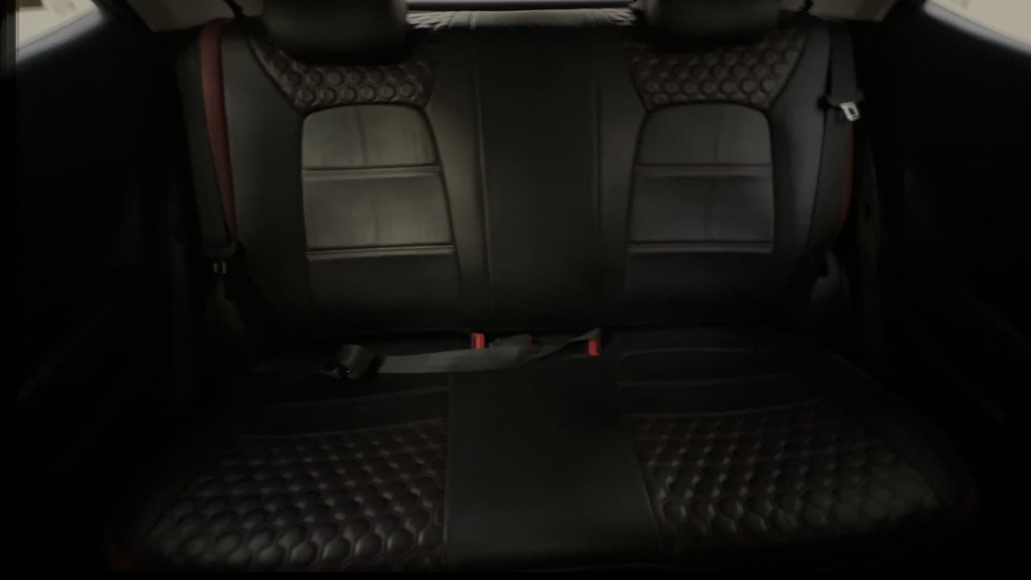 Used 2021 Hyundai Venue SX 1.0 Turbo iMT Petrol Manual interior REAR SEAT CONDITION VIEW