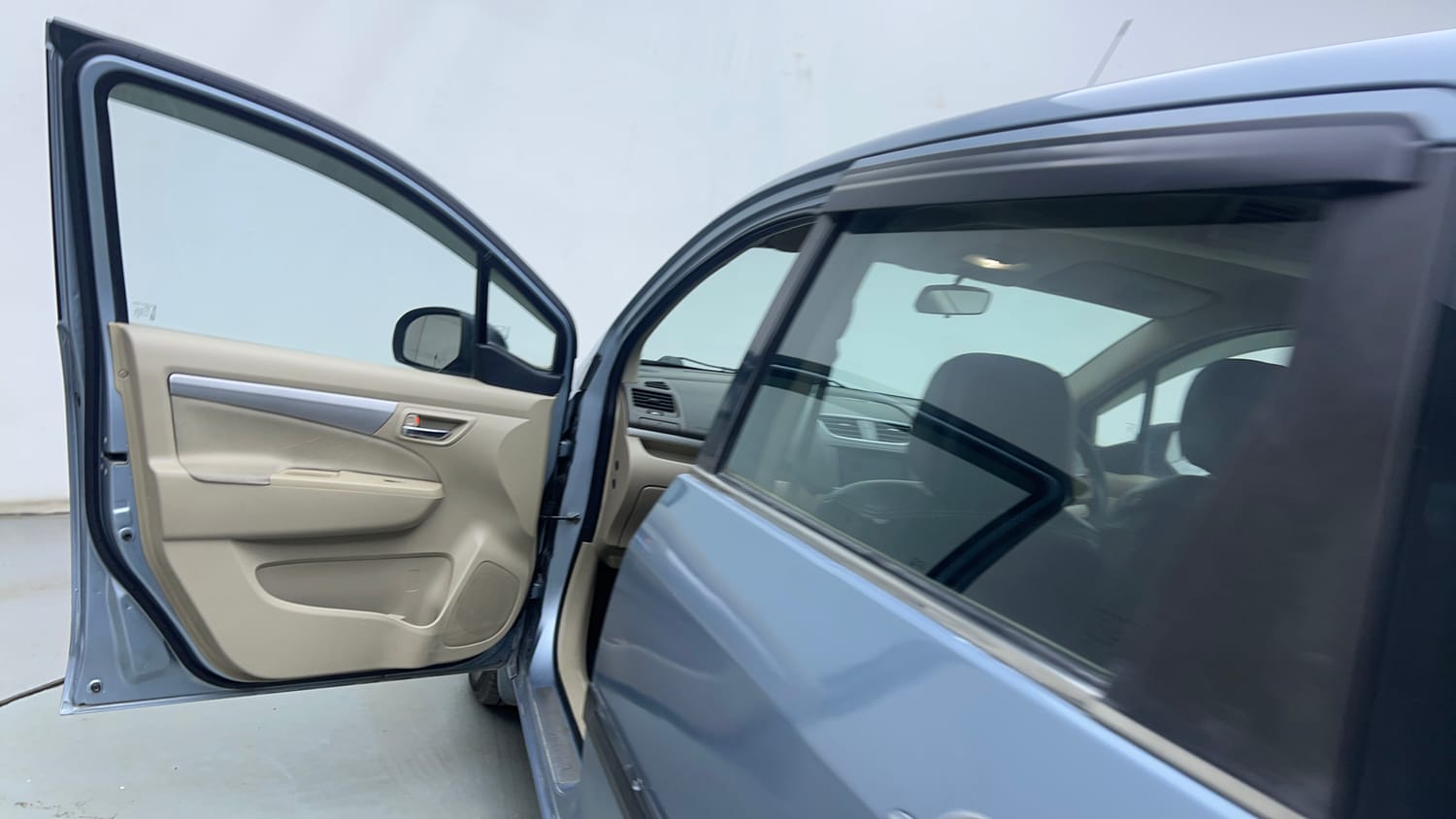 Used 2016 Maruti Suzuki Ertiga ZDI + SHVS Diesel Manual interior LEFT FRONT DOOR OPEN VIEW