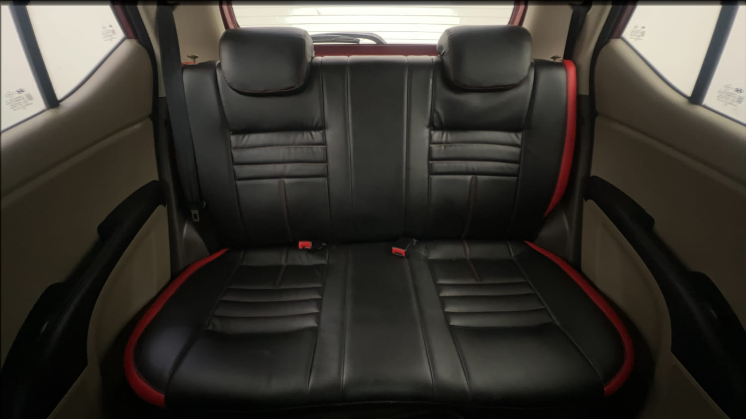 Used 2013 Hyundai i10 Sportz 1.2 AT Kappa2 Petrol Automatic interior REAR SEAT CONDITION VIEW