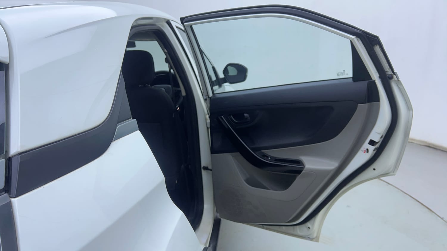 Used 2018 Tata Nexon XM Petrol Manual interior RIGHT REAR DOOR OPEN VIEW