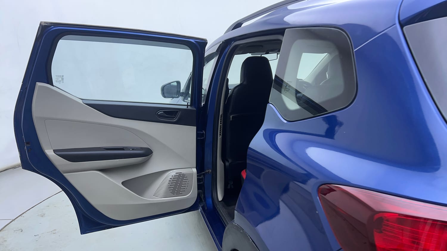Used 2021 Renault Triber RXT Petrol Manual interior LEFT REAR DOOR OPEN VIEW