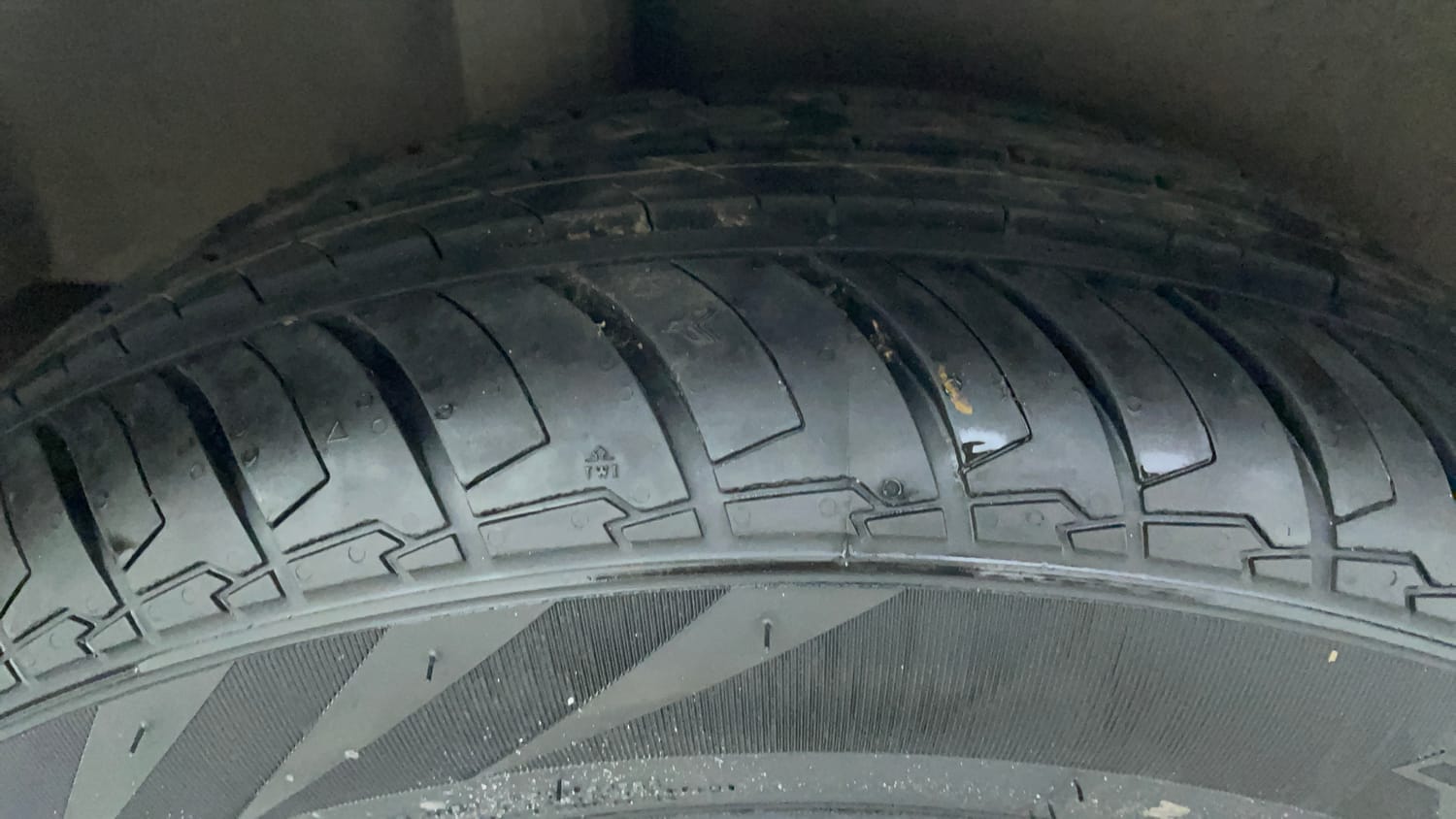 Used 2021 Honda Jazz ZX CVT Petrol Automatic tyres RIGHT REAR TYRE TREAD VIEW