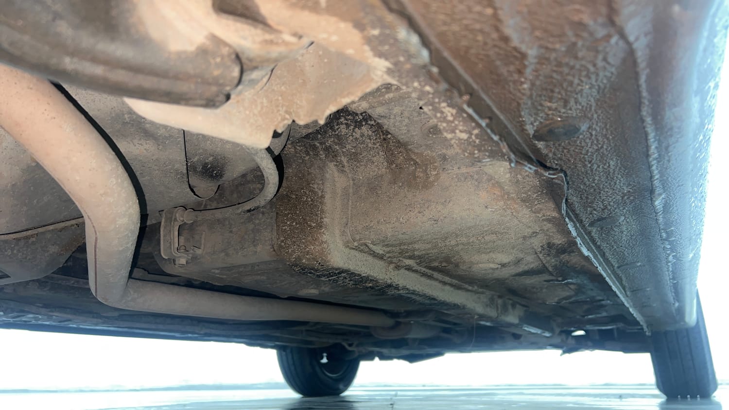 Used 2020 Hyundai Xcent S Petrol+cng(outside fitted) Cng Manual extra REAR RIGHT UNDERBODY VIEW