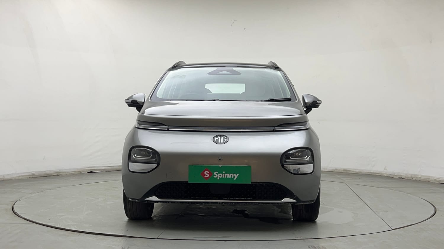 Used 2025 MG Motors Windsor EV Essence Pro Electric Automatic exterior FRONT VIEW