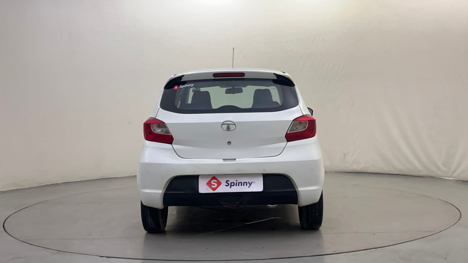 Used 2016 Tata Tiago Revotron XT Petrol Manual exterior BACK VIEW