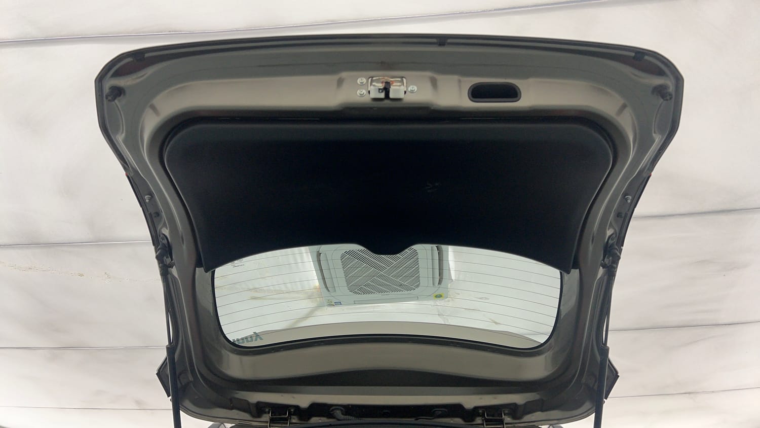 Used 2022 Maruti Suzuki XL6 Zeta AT Petrol Petrol Automatic interior DICKY DOOR OPEN VIEW
