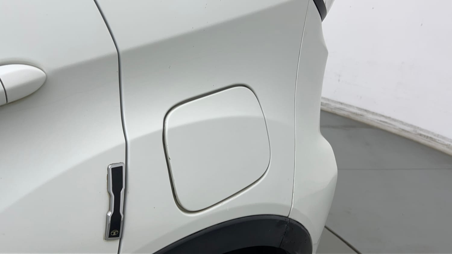 Used 2022 Tata Nexon XZ Plus (HS) Petrol Manual dents MINOR SCRATCH