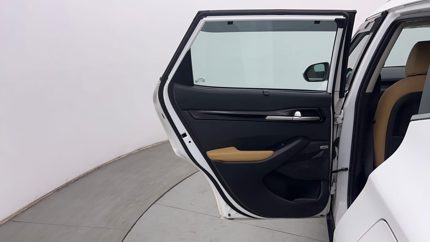 Used 2023 Kia Seltos HTX Plus 1.5 Diesel Diesel Manual interior LEFT REAR DOOR OPEN VIEW