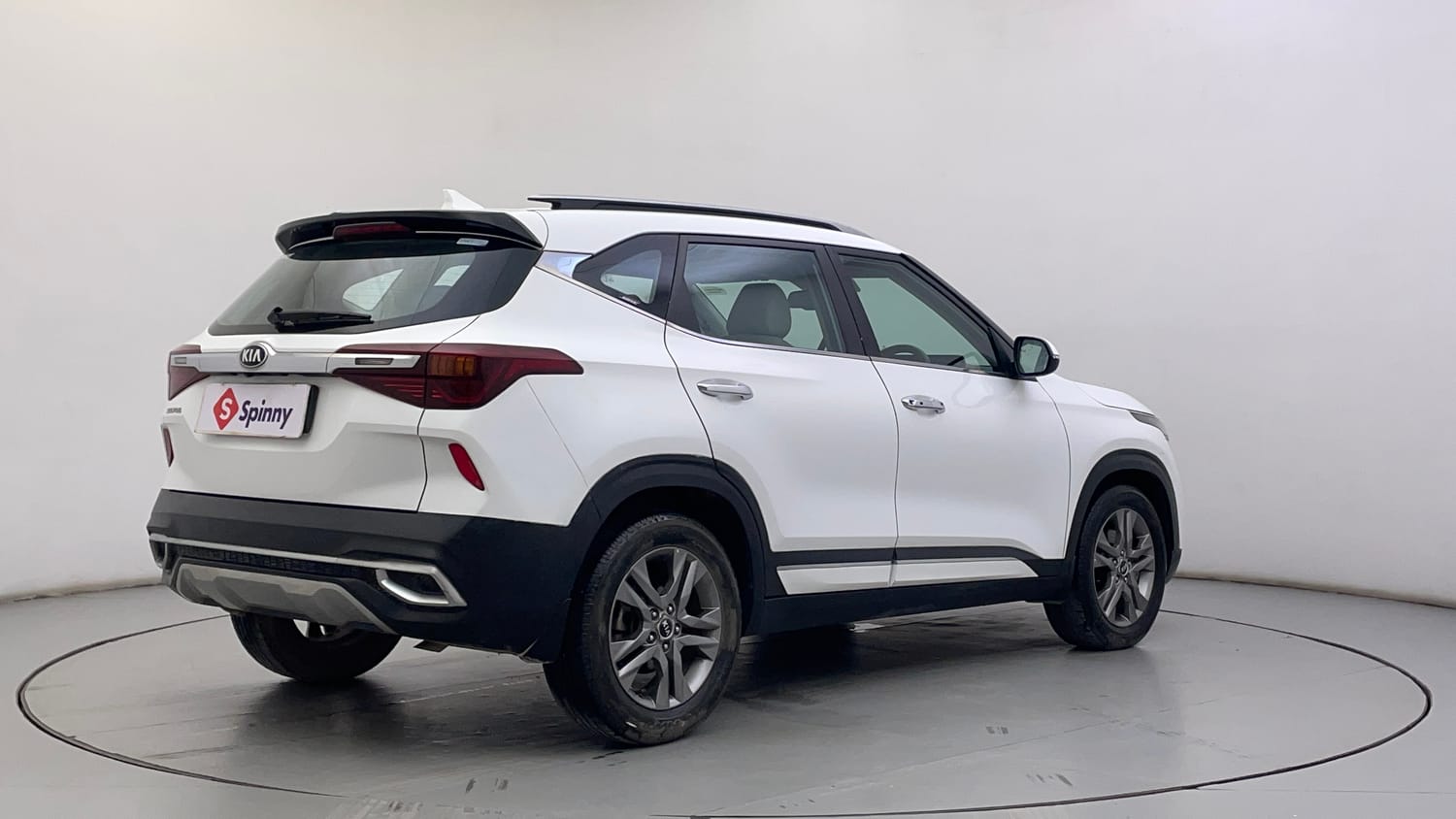 Used 2019 Kia Seltos HTX Plus 1.5 Diesel Diesel Manual exterior RIGHT REAR CORNER VIEW