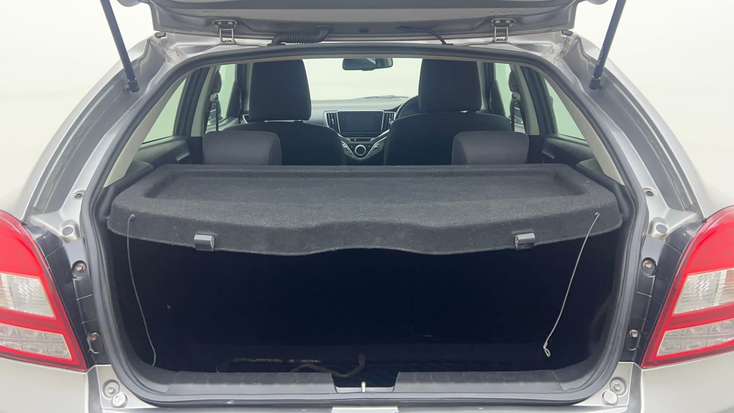 Used 2019 Maruti Suzuki Baleno Alpha Petrol Manual interior DICKY INSIDE VIEW