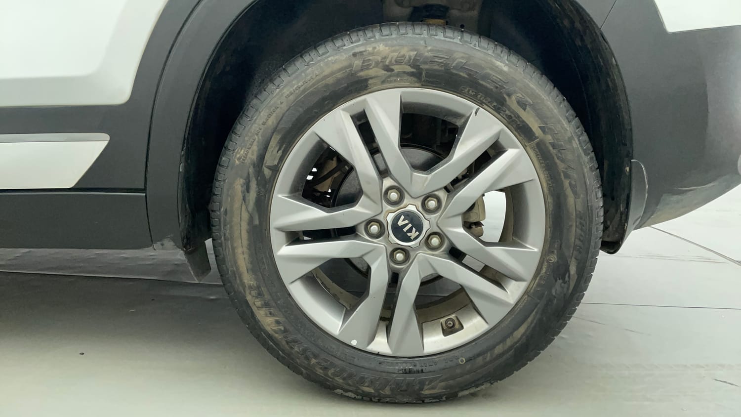 Used 2019 Kia Seltos HTX Plus 1.5 Diesel Diesel Manual tyres LEFT REAR TYRE RIM VIEW