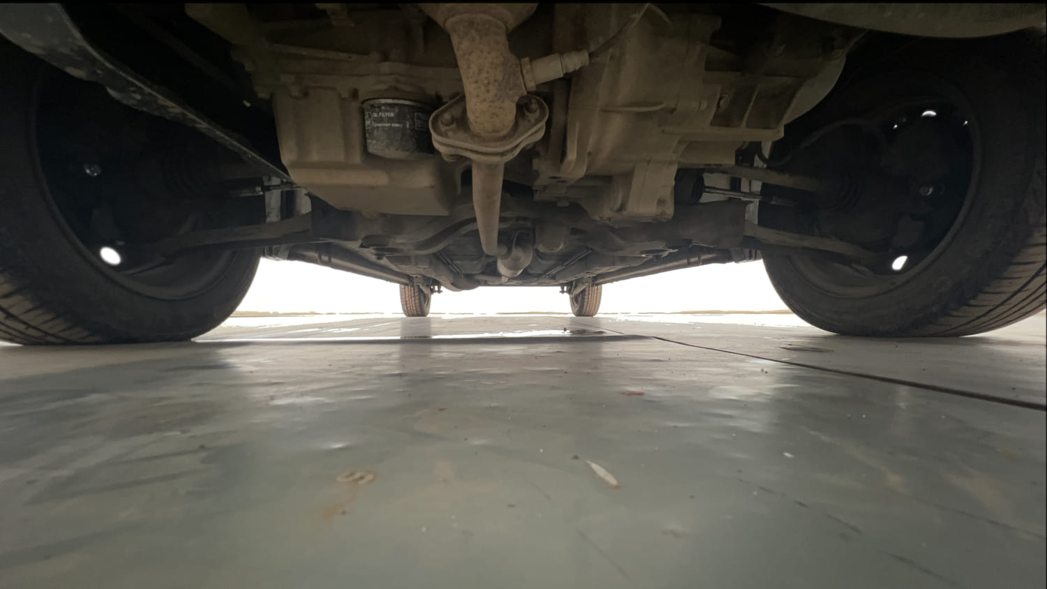 Used 2013 Maruti Suzuki Wagon R VXI Petrol Manual extra FRONT LEFT UNDERBODY VIEW