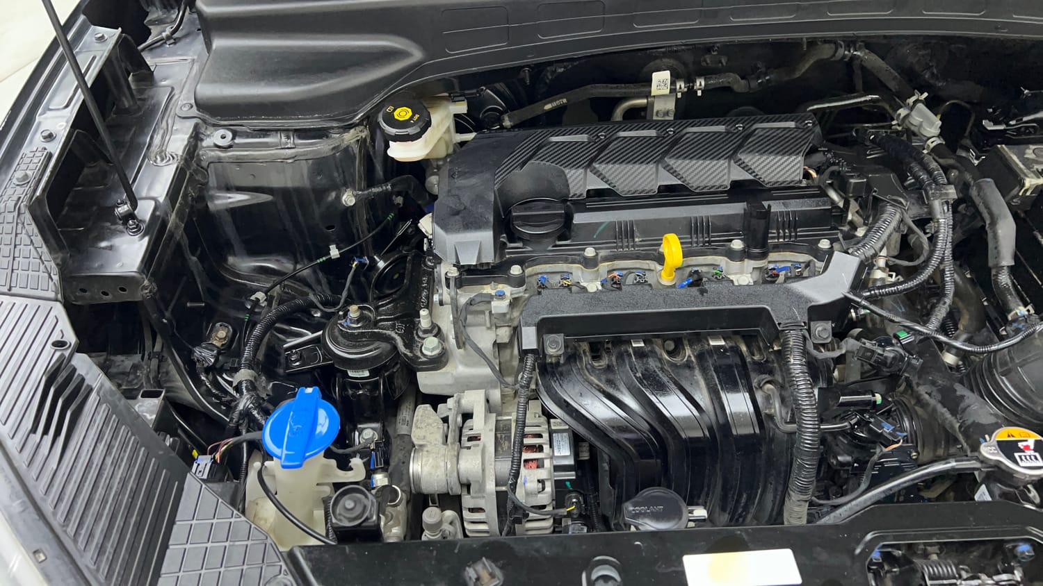 Used 2024 Hyundai Creta SX 1.5 Petrol IVT Petrol Automatic engine ENGINE RIGHT SIDE VIEW