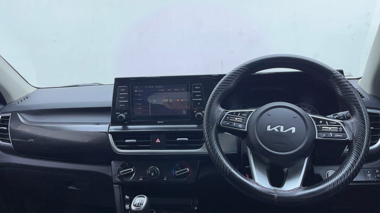 Used 2021 Kia Seltos HTK Plus 1.5 Diesel Diesel Manual interior DASHBOARD VIEW