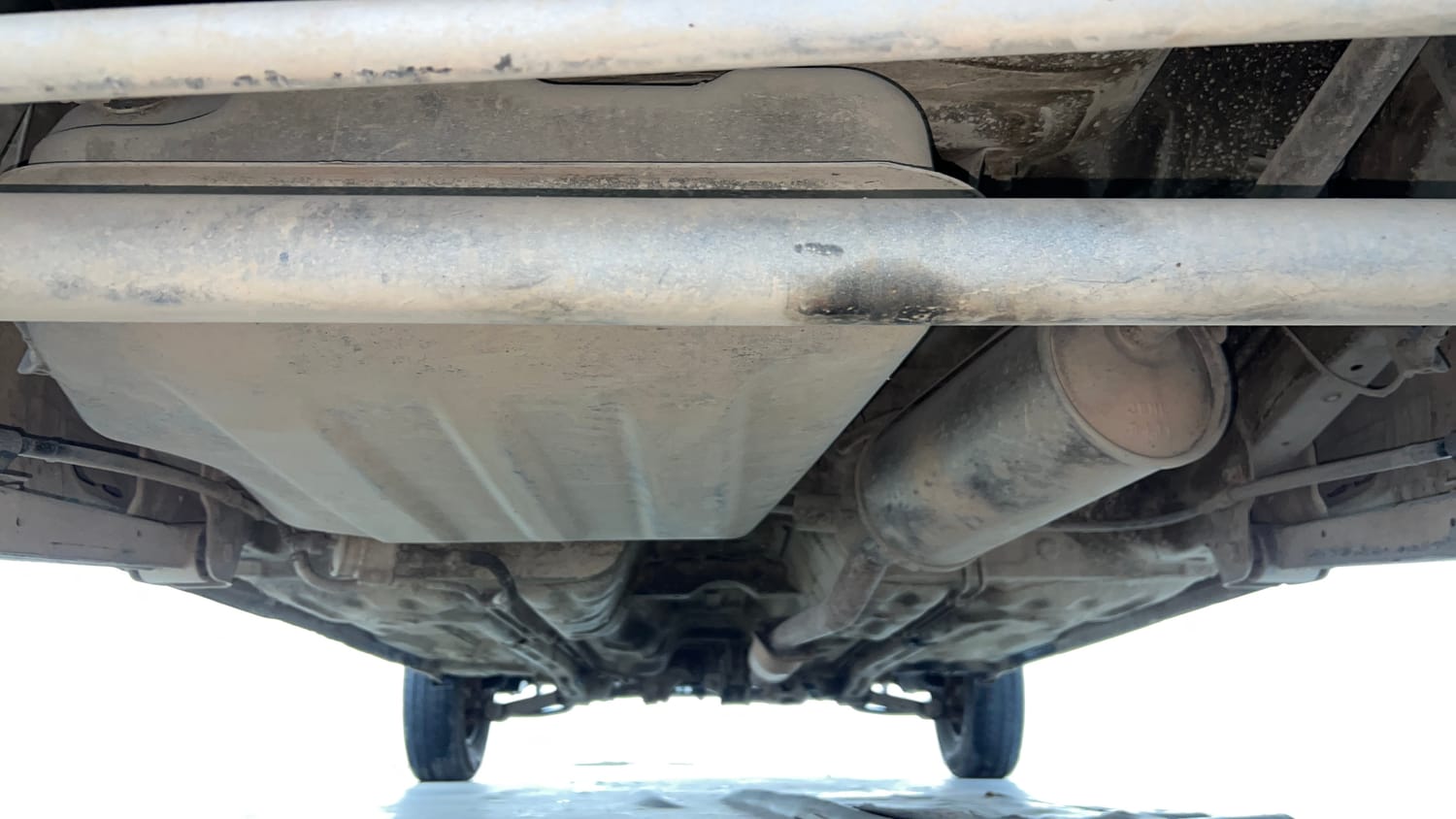 Used 2018 Maruti Suzuki Alto 800 LXi Petrol Manual extra REAR UNDERBODY VIEW (TAKEN FROM REAR)