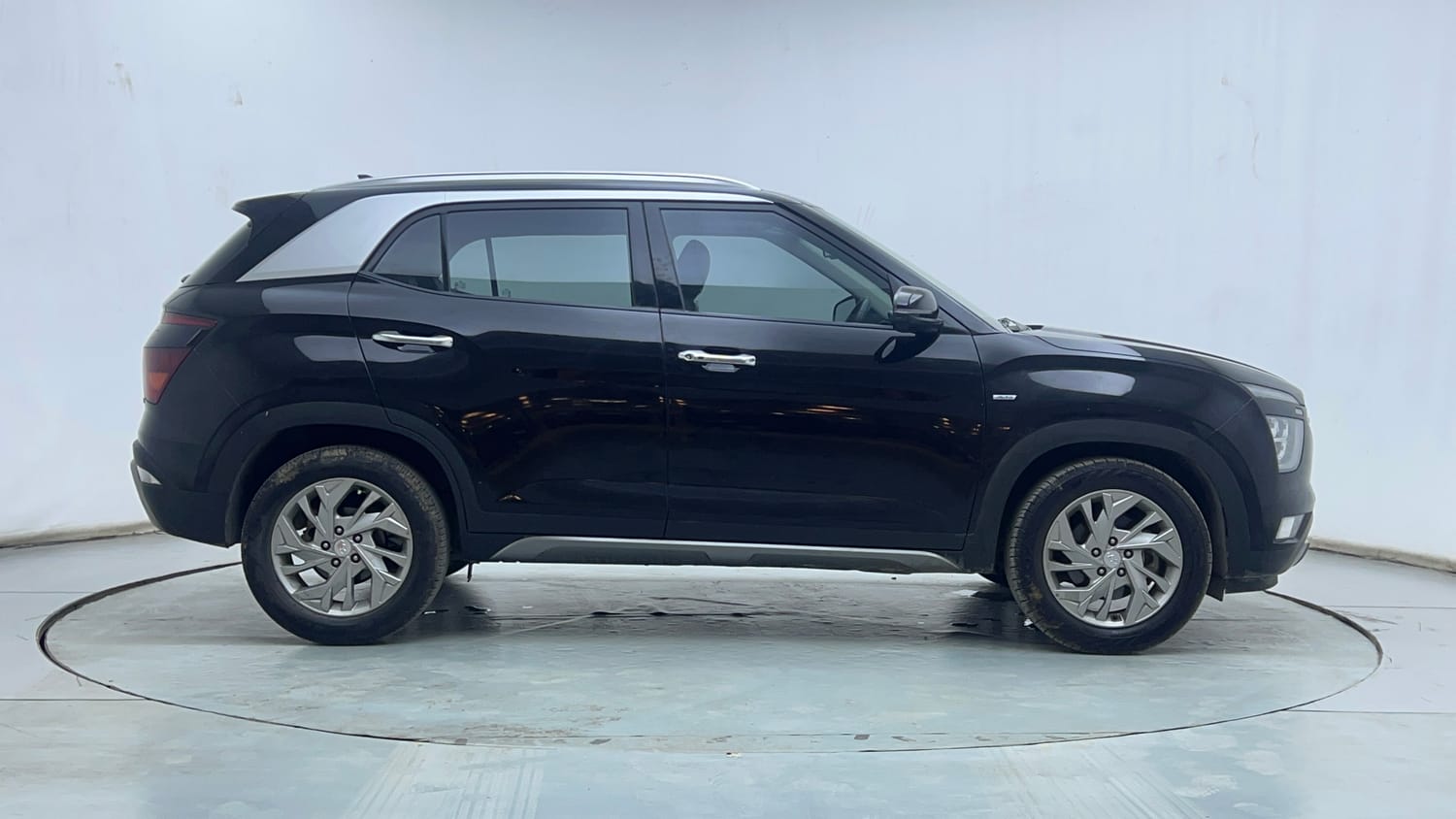 Used 2020 Hyundai Creta SX 1.5 Petrol IVT Petrol Automatic exterior RIGHT SIDE VIEW