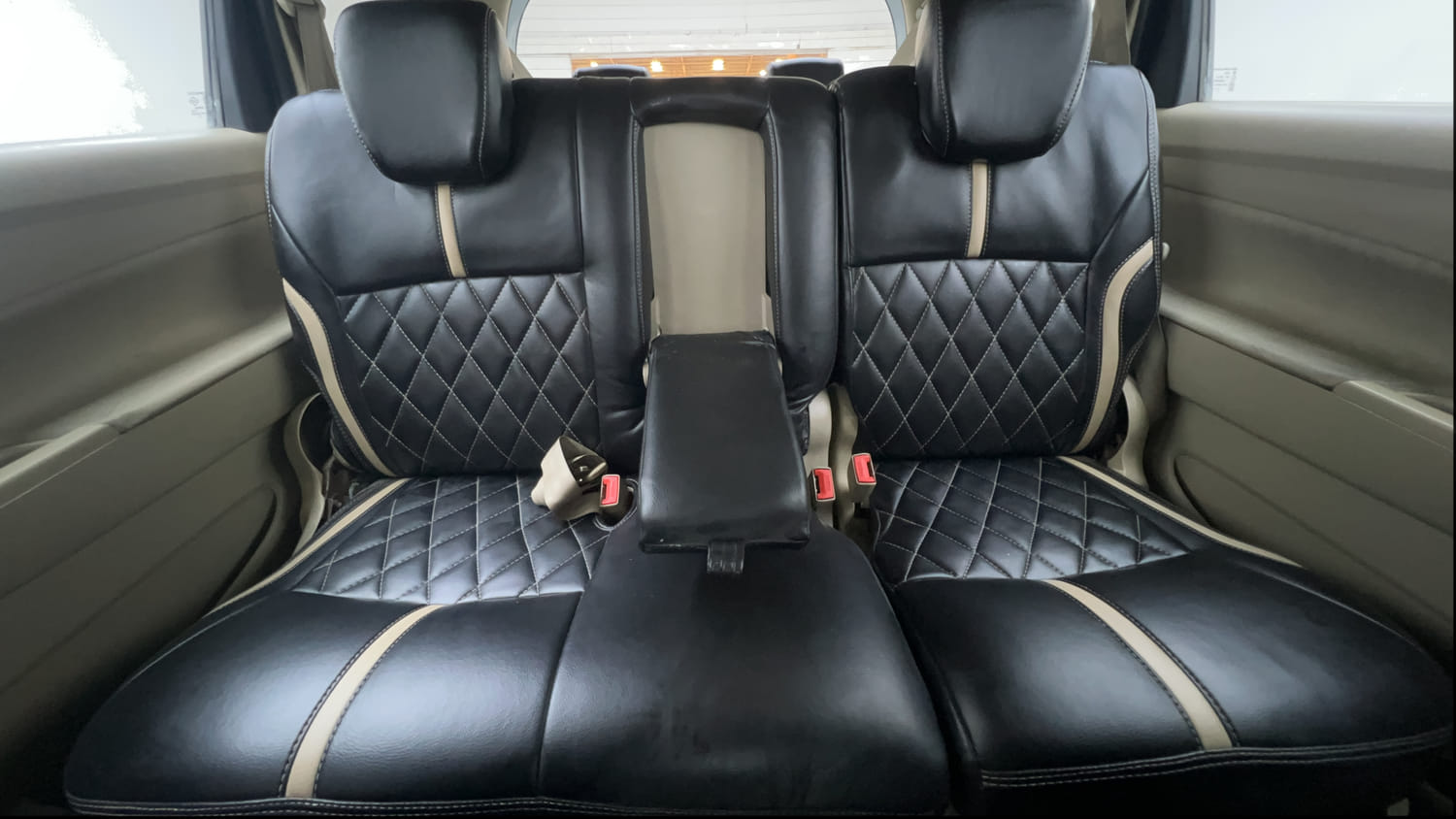Used 2016 Maruti Suzuki Ertiga ZDI + SHVS Diesel Manual interior REAR SEAT CONDITION VIEW
