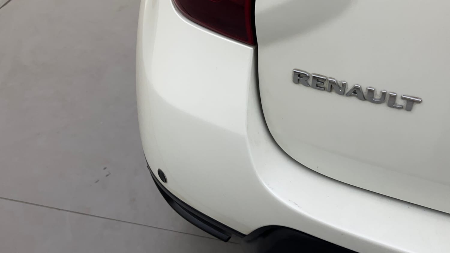 Used 2016 Renault Duster 110 PS RXL 4X2 MT Diesel Manual dents MINOR SCRATCH