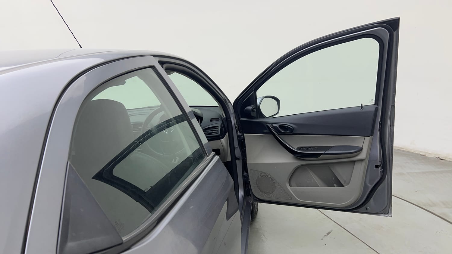 Used 2020 Tata Tiago Revotron XZA Petrol Automatic interior RIGHT FRONT DOOR OPEN VIEW
