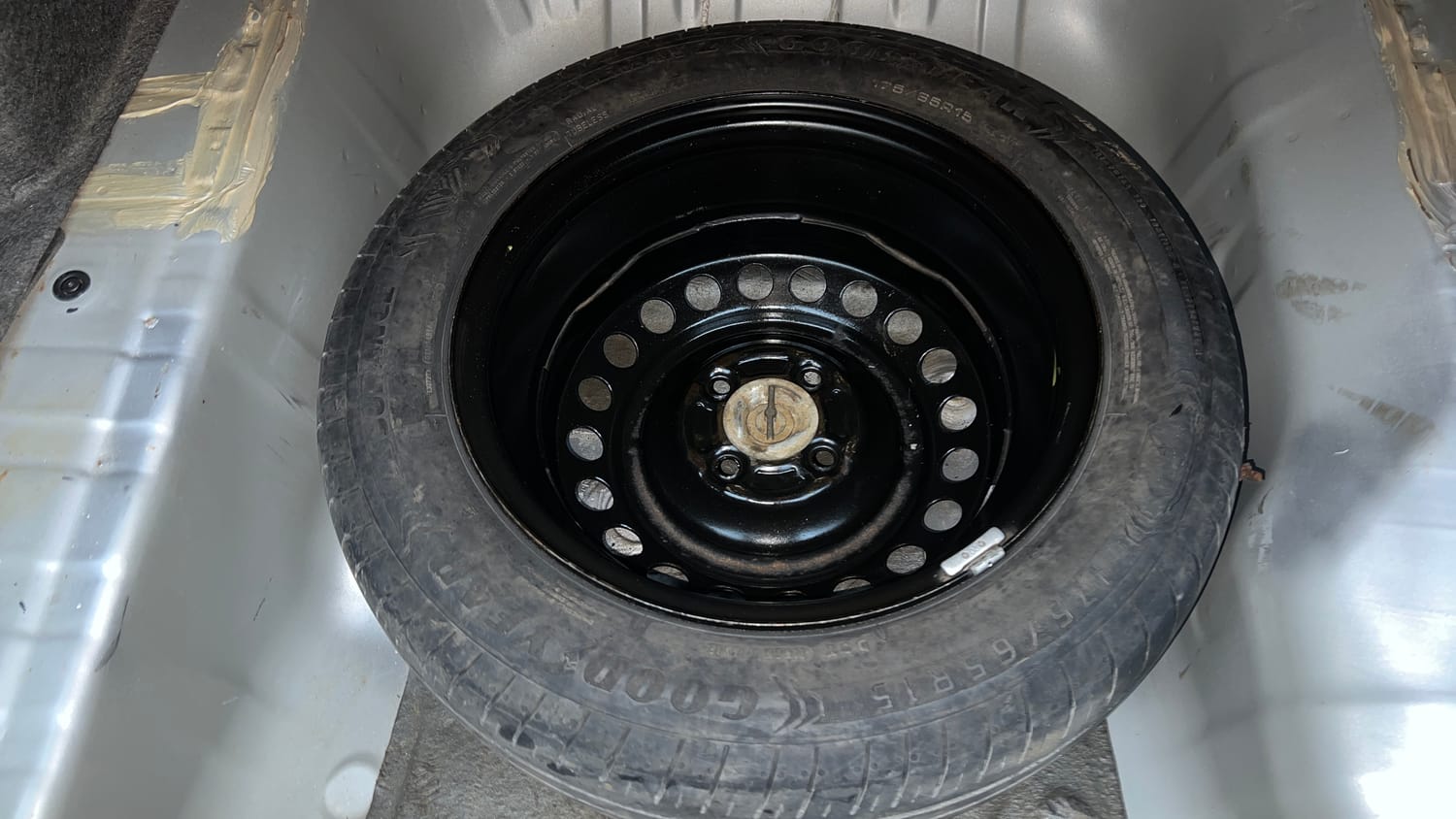 Used 2018 Honda City V Petrol Petrol Manual tyres SPARE TYRE VIEW