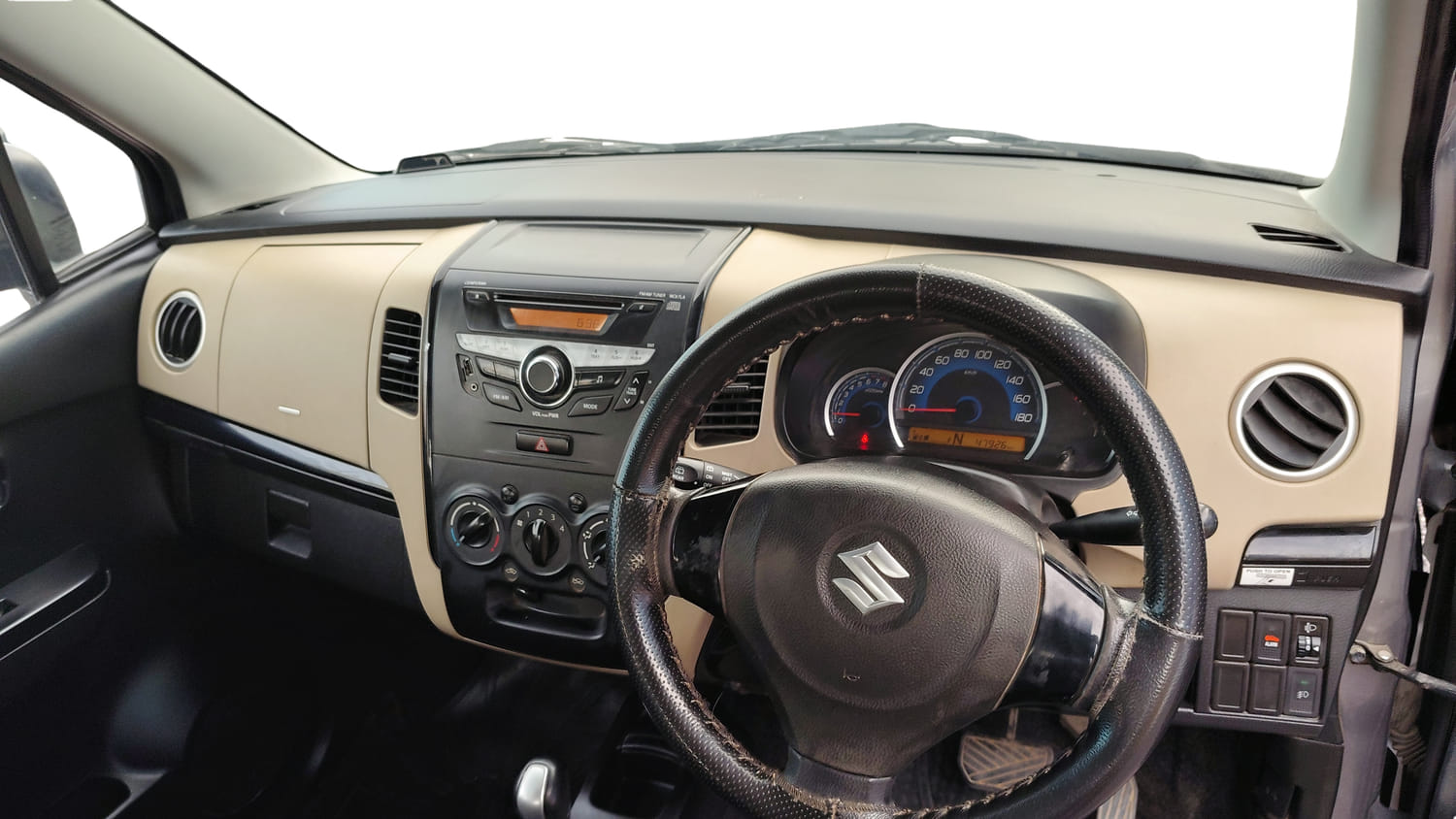 Used 2017 Maruti Suzuki Wagon R 1.0 VXI AMT Petrol Automatic interior DASHBOARD VIEW