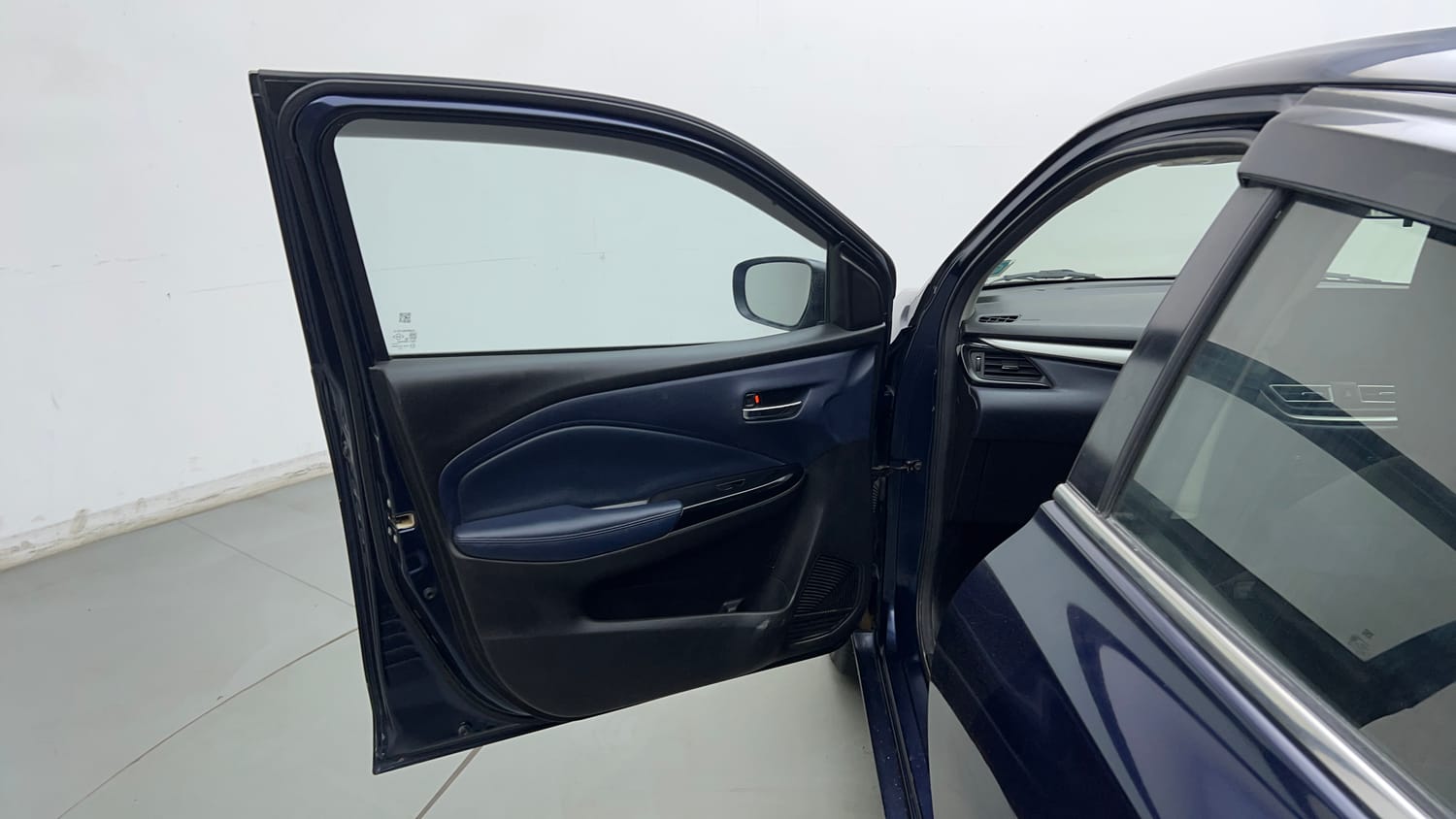 Used 2022 Maruti Suzuki Baleno Zeta MT Petrol Manual interior LEFT FRONT DOOR OPEN VIEW