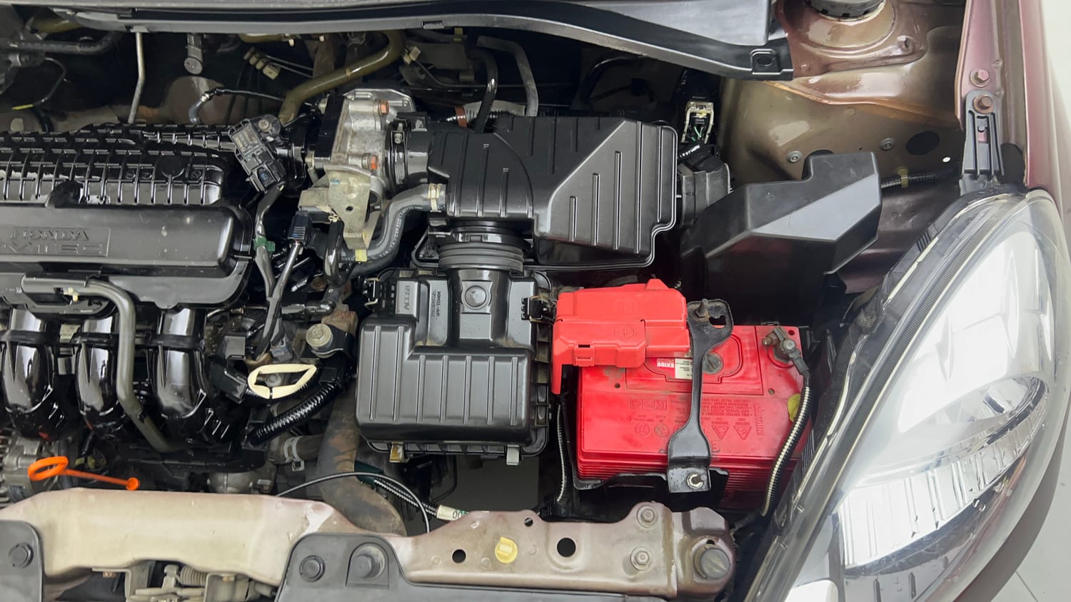 Used 2015 Honda Amaze 1.2 S i-VTEC Petrol Manual engine ENGINE LEFT SIDE VIEW