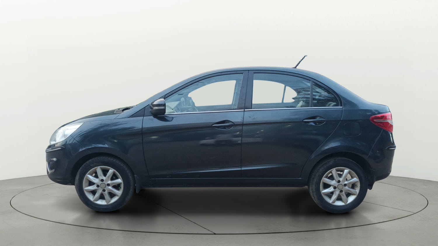 Used 2018 Tata Zest XTA Diesel Diesel Automatic exterior LEFT SIDE VIEW