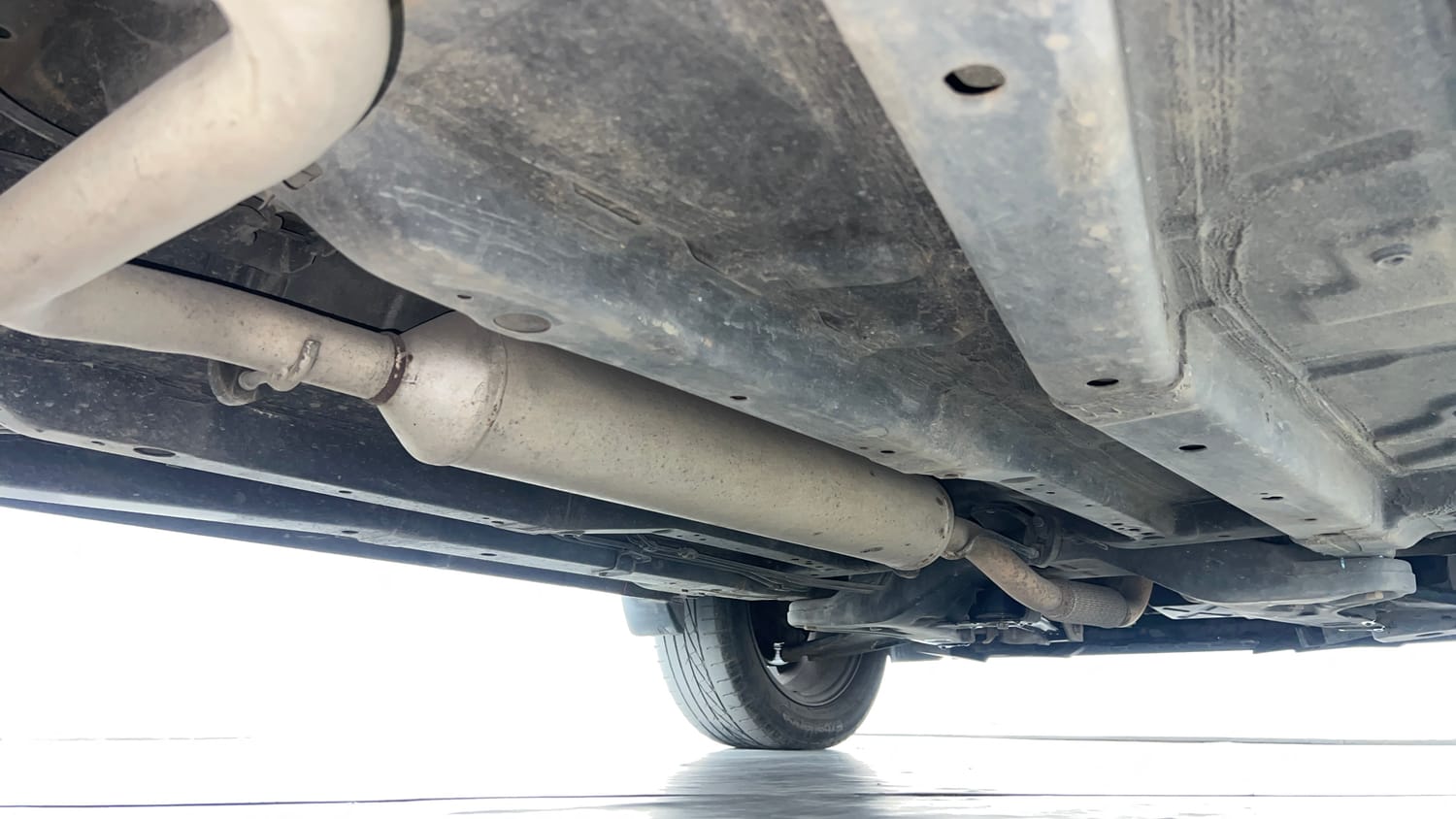 Used 2019 Tata Nexon XZ Plus Diesel Diesel Manual extra REAR RIGHT UNDERBODY VIEW