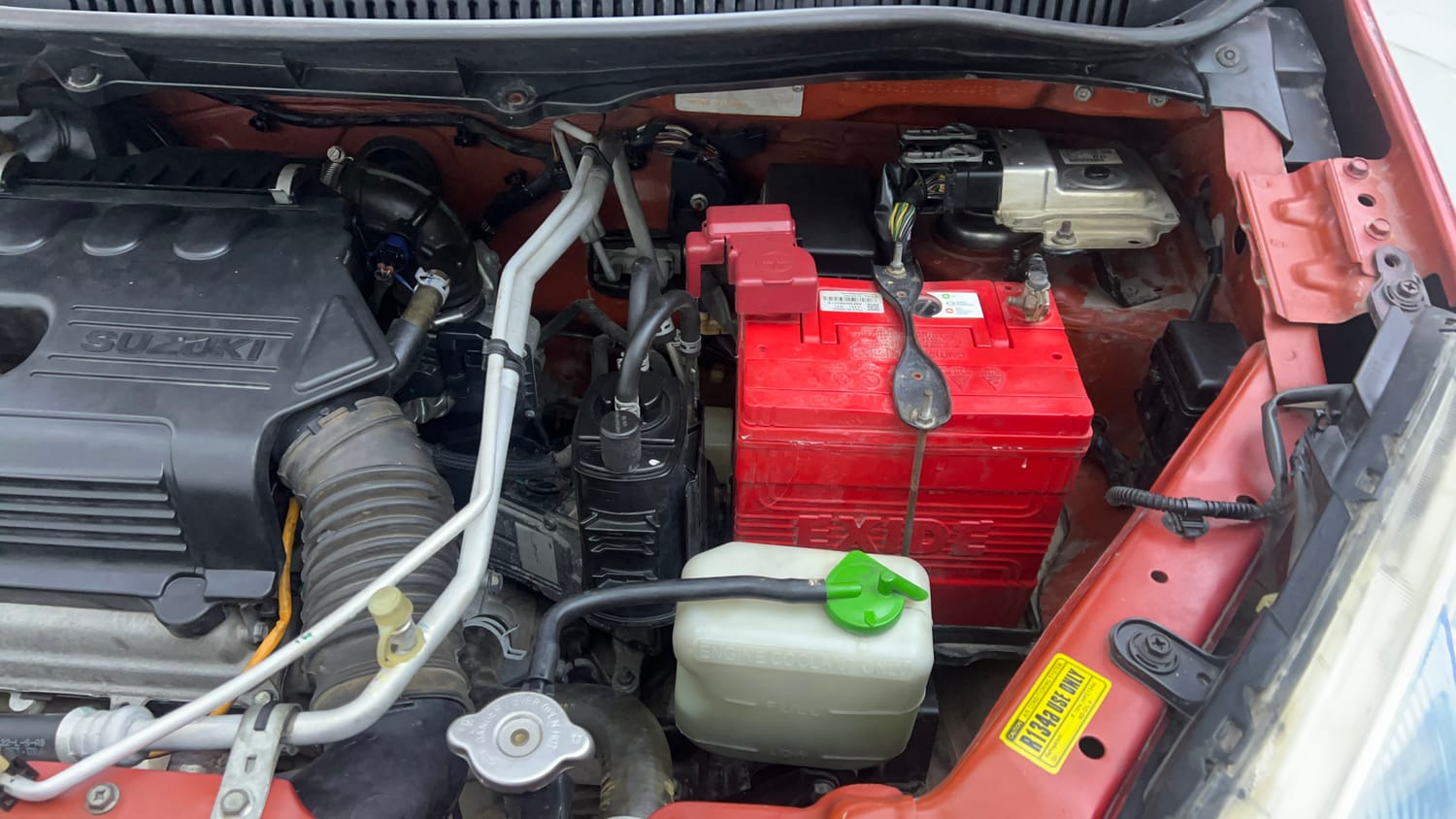 Used 2016 Maruti Suzuki Wagon R 1.0 VXI AMT Petrol Automatic engine ENGINE LEFT SIDE VIEW