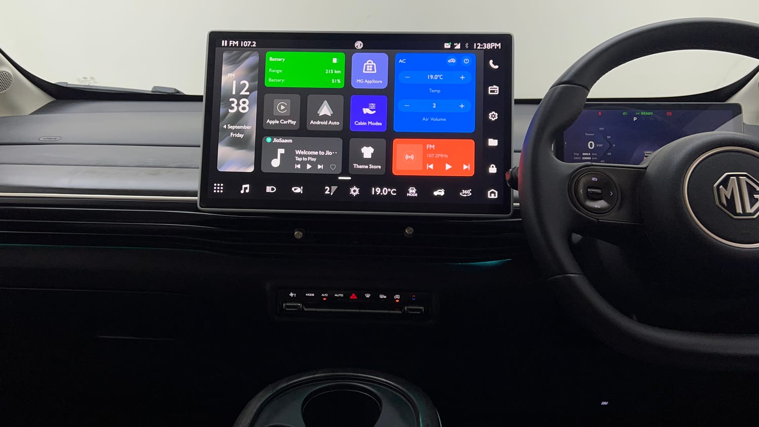 Used 2025 MG Motors Windsor EV Essence Pro Electric Automatic interior MUSIC SYSTEM & AC CONTROL VIEW