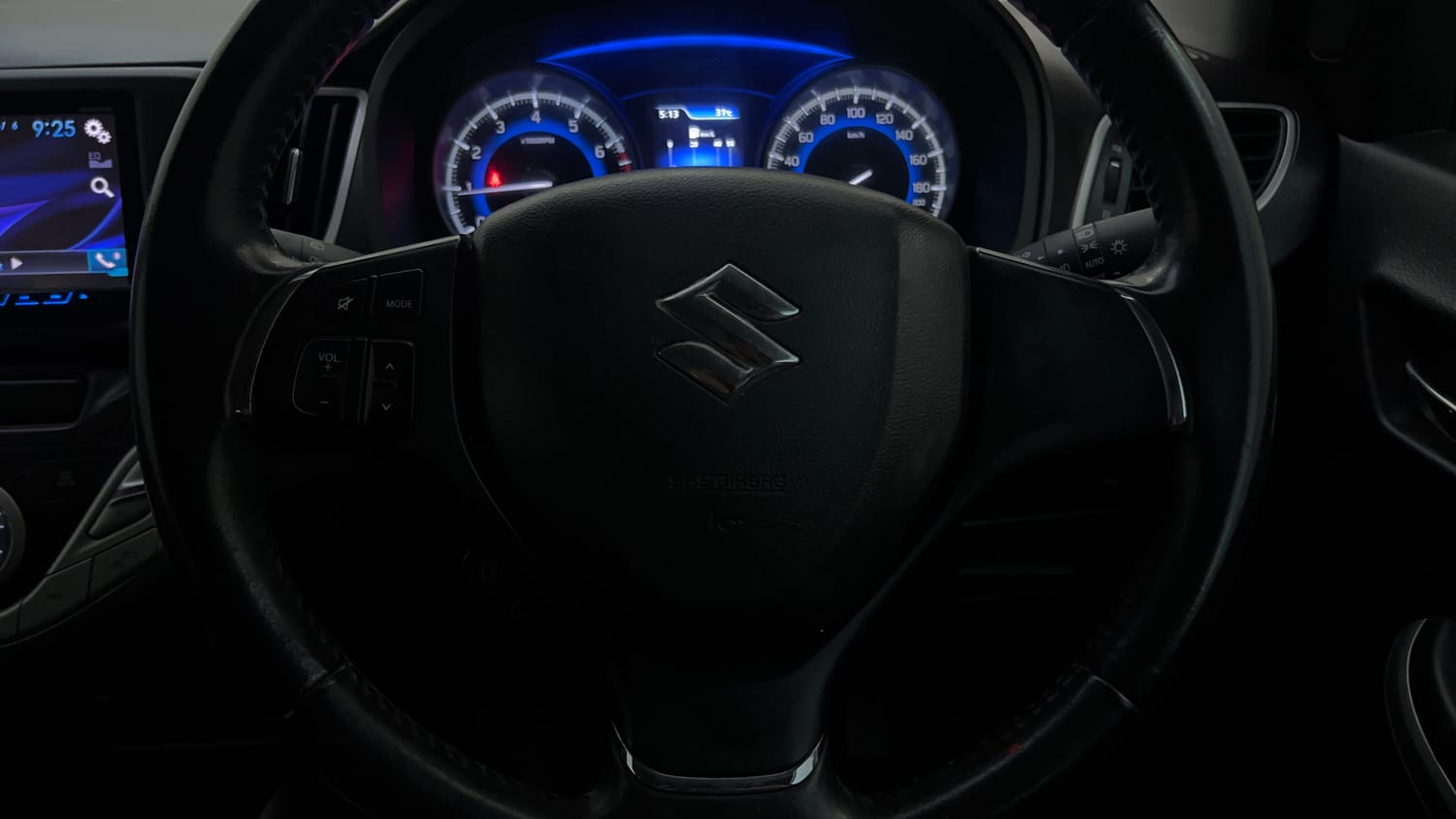 Used 2016 Maruti Suzuki Baleno Zeta 1.2 AT Petrol Automatic top_features Airbags
