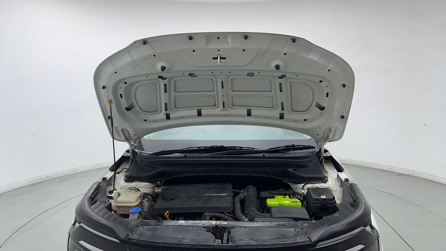 Used 2022 Kia Carens Luxury Plus 1.4 Petrol DCT 7 STR Petrol Automatic engine ENGINE & BONNET OPEN FRONT VIEW
