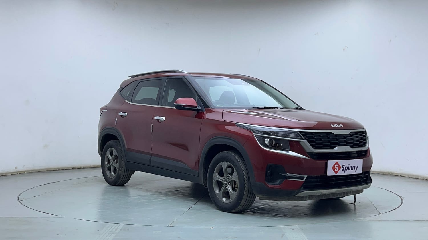 Used 2021 Kia Seltos HTK Plus 1.5 Diesel Diesel Manual exterior RIGHT FRONT CORNER VIEW