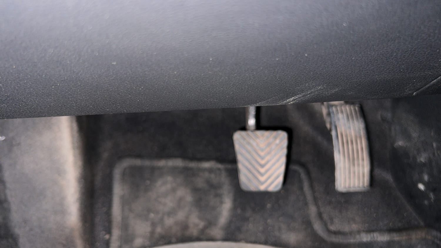 Used 2021 Hyundai Venue SX 1.0 Turbo iMT Petrol Manual interior PEDALS VIEW