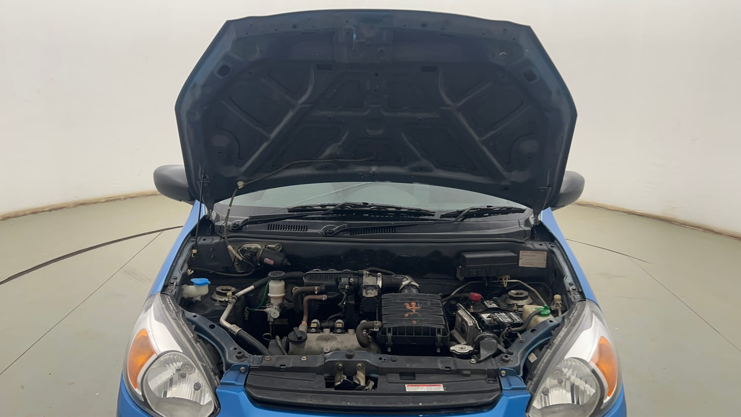 Used 2018 Maruti Suzuki Alto 800 VXi Petrol Manual engine ENGINE & BONNET OPEN FRONT VIEW