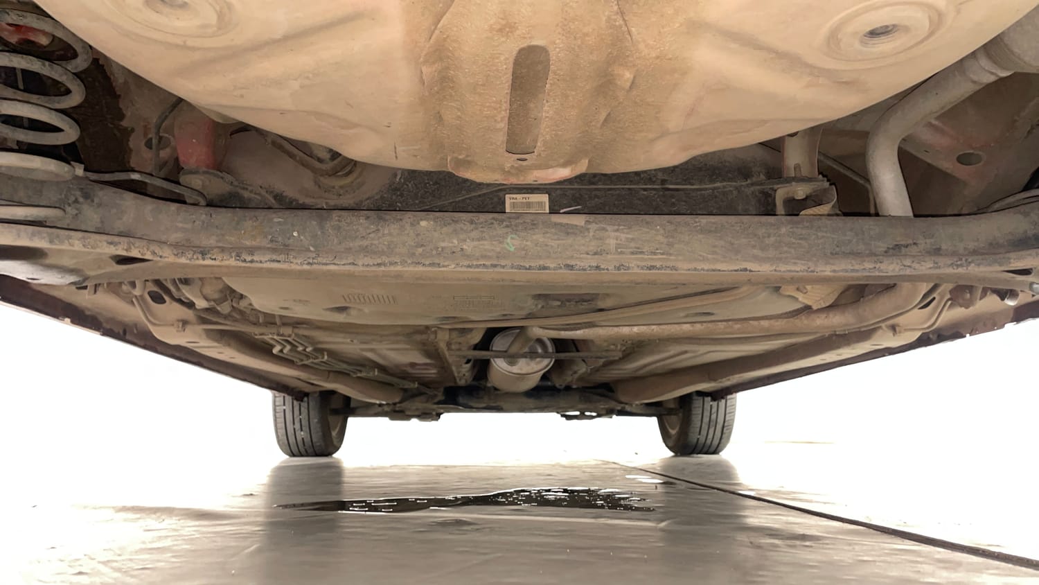 Used 2019 Maruti Suzuki Baleno Alpha 1.2 AT Petrol Automatic extra REAR UNDERBODY VIEW (TAKEN FROM REAR)