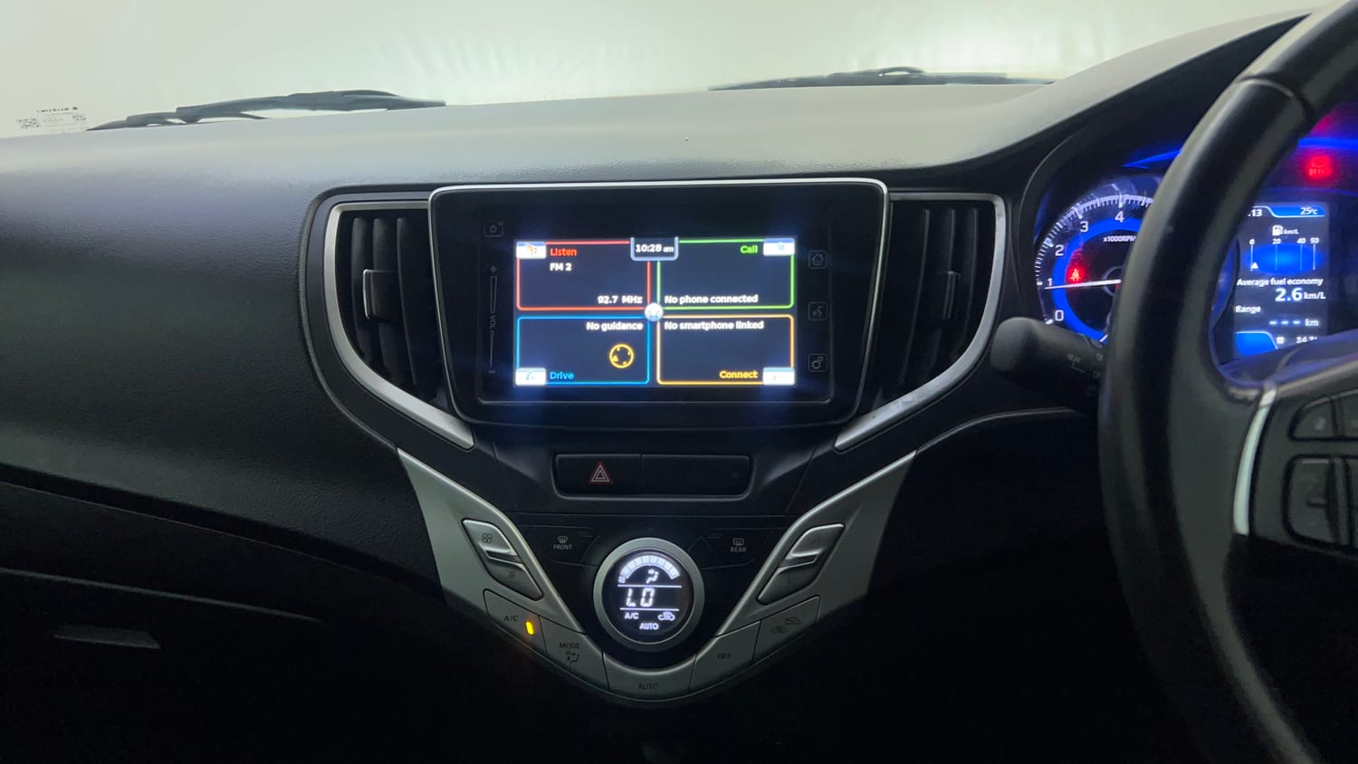 Used 2018 Maruti Suzuki Baleno Alpha 1.2 Petrol Manual top_features Touch screen infotainment system