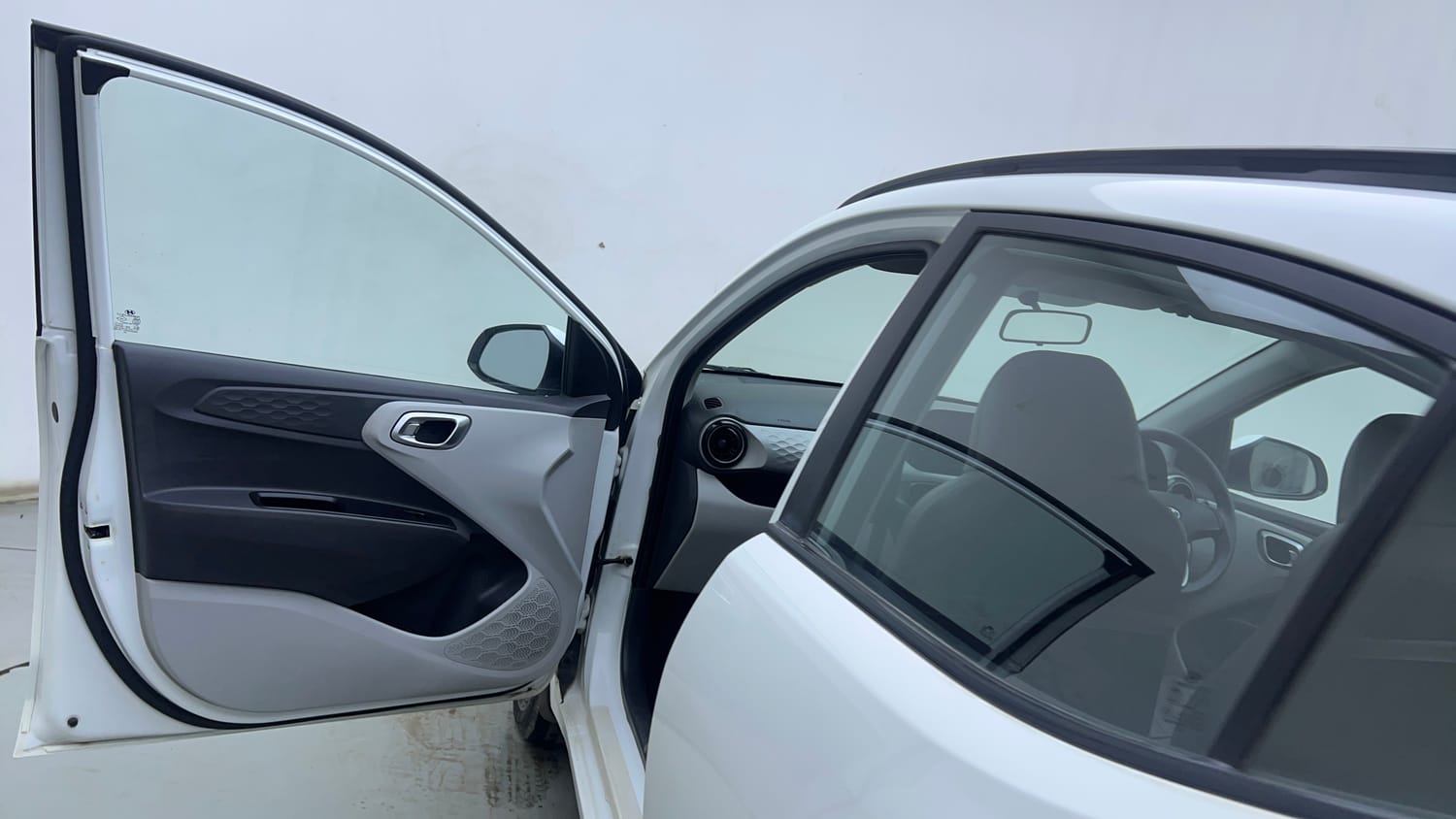 Used 2022 Hyundai Grand i10 Nios Sportz U2 1.2 CRDi Diesel Manual interior LEFT FRONT DOOR OPEN VIEW