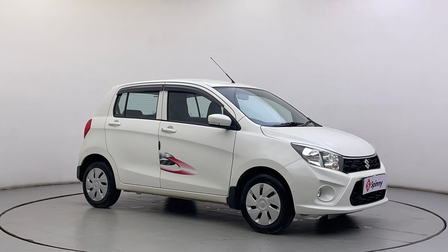 Used 2018 Maruti Suzuki Celerio ZXi Petrol Manual exterior RIGHT FRONT CORNER VIEW
