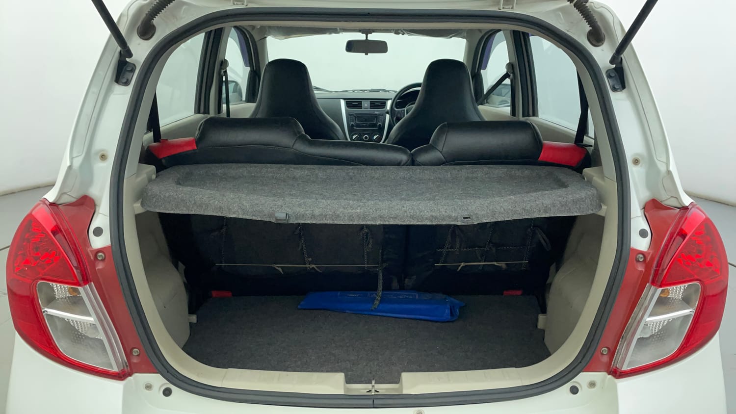 Used 2018 Maruti Suzuki Celerio ZXi Petrol Manual interior DICKY INSIDE VIEW